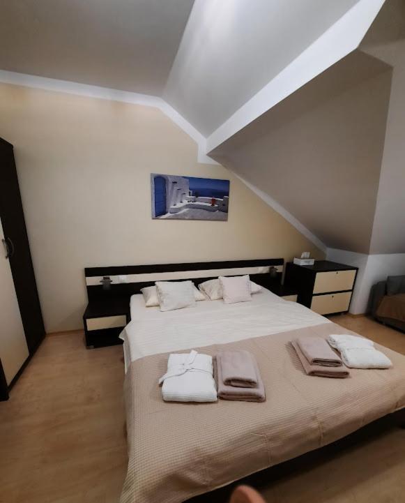 Apartman Sienna Bešeňová Buitenkant foto
