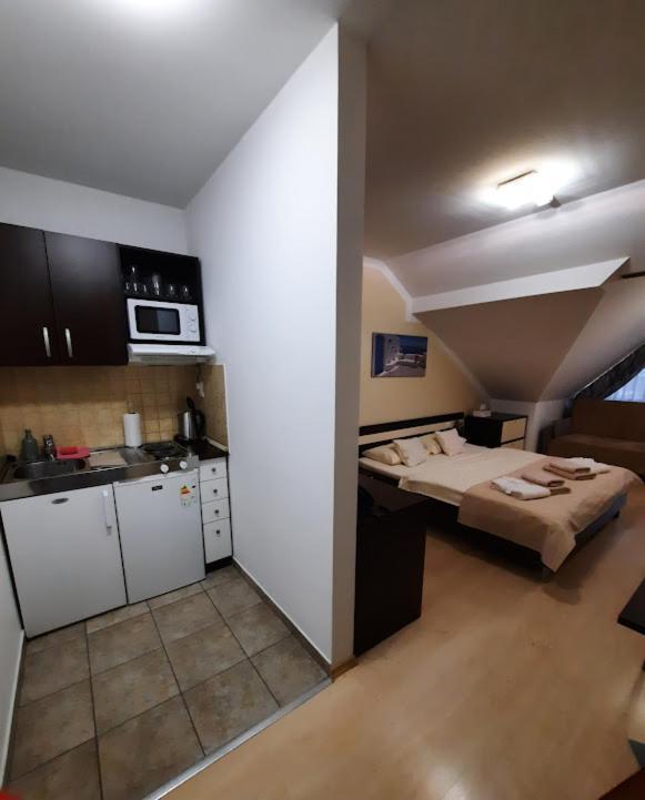 Apartman Sienna Bešeňová Buitenkant foto